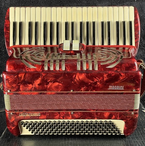 Fisarmonica magrini rossa - magrini,